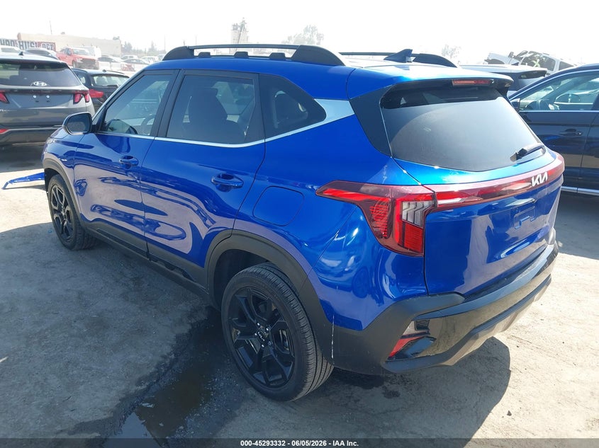 2024 Kia Seltos VIN KNDEUCA74R7641714 IAAI salvage auction — RIGHT SIDE, Salvage (California), sold $5,925 on 2026-07-29 (photo 3)