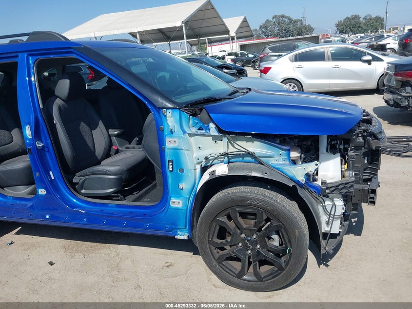 2024 Kia Seltos VIN KNDEUCA74R7641714 IAAI salvage auction — RIGHT SIDE, Salvage (California), sold $5,925 on 2026-07-29 (photo 6)