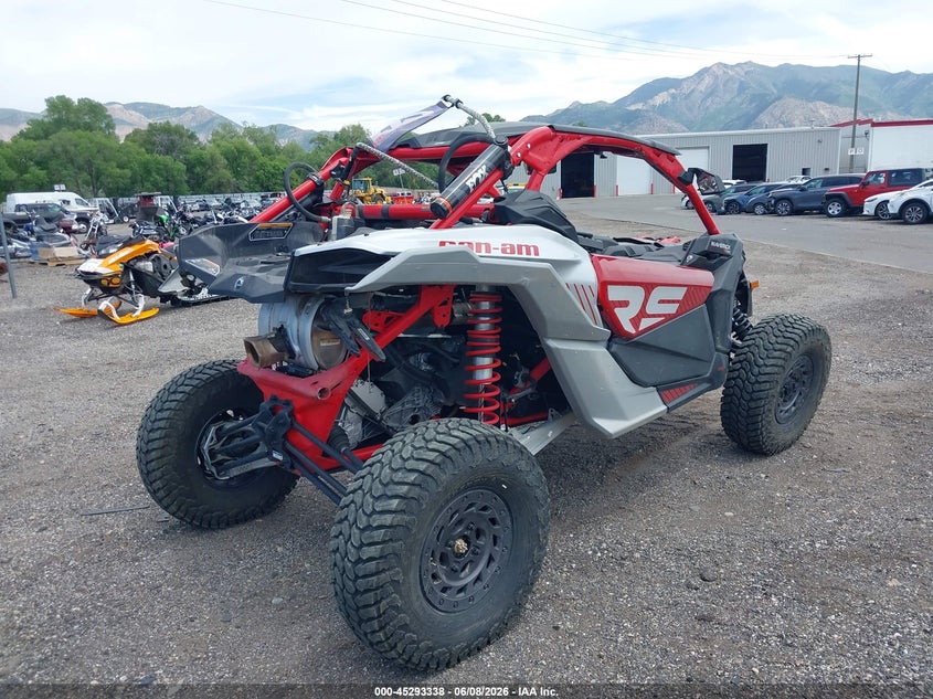 2024 Can-am/ brp Maverick VIN 3JBVXAV21RE000033 IAAI salvage auction — FRONT & REAR, Salvage (Utah), sold $12,750 on 2026-07-28 (photo 4)