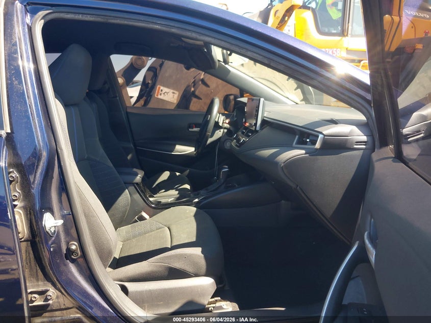 2020 Toyota Corolla VIN JTDS4RCE4LJ001952 IAAI salvage auction — RIGHT SIDE, Salvage Title, sold $3,500 on 2026-07-29 (photo 5)