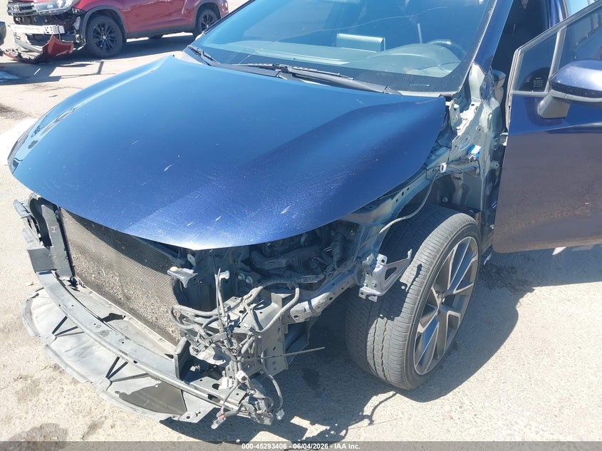 2020 Toyota Corolla VIN JTDS4RCE4LJ001952 IAAI salvage auction — RIGHT SIDE, Salvage Title, sold $3,500 on 2026-07-29 (photo 6)