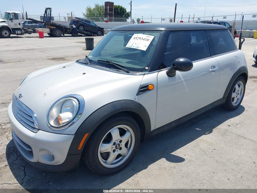 2011 Mini Cooper VIN WMWSU3C57BT098190 IAAI salvage auction — SIDE, Salvage (California), sold $975 on 2026-07-23 (photo 2)