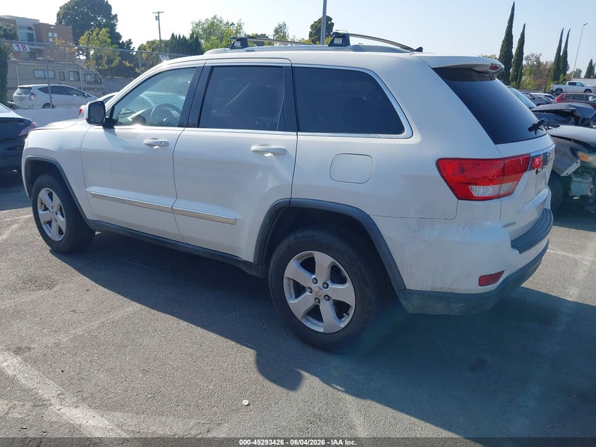 2011 Jeep Grand cherokee VIN 1J4RS4GGXBC684689 IAAI salvage auction — RIGHT SIDE, Salvage (California), sold $1,650 on 2026-07-09 (photo 3)