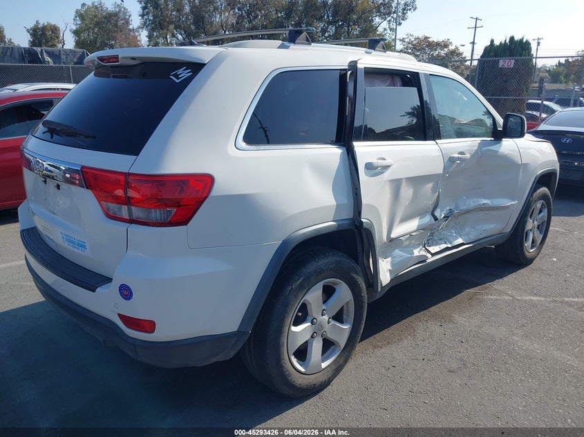 2011 Jeep Grand cherokee VIN 1J4RS4GGXBC684689 IAAI salvage auction — RIGHT SIDE, Salvage (California), sold $1,650 on 2026-07-09 (photo 4)