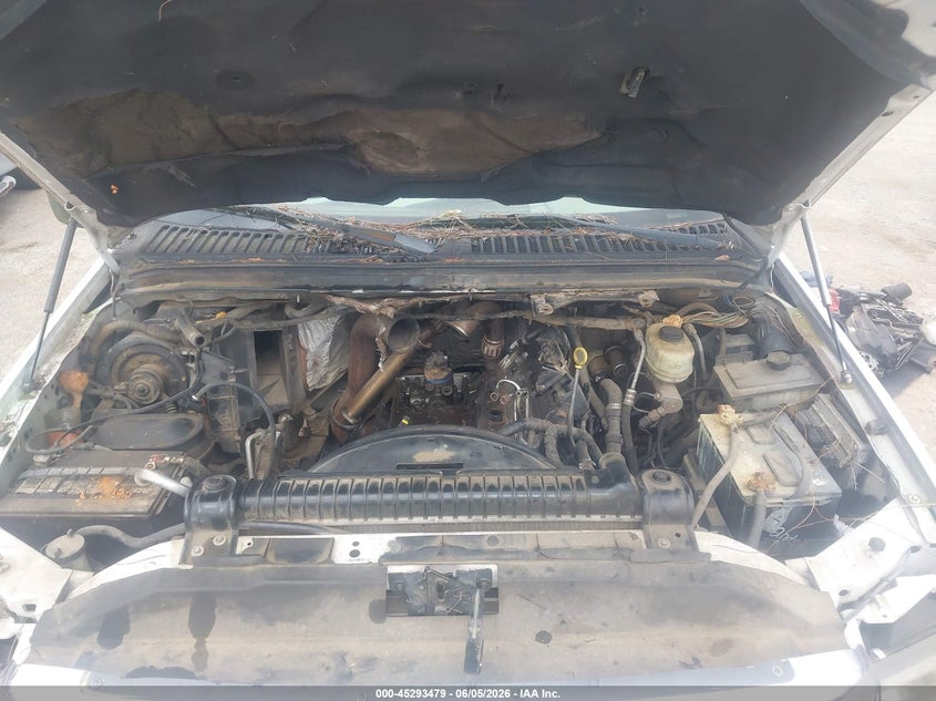 2004 Ford F-350 VIN 1FTWW32P24EB64993 IAAI salvage auction — ENGINE DAMAGE, Original (Texas), sold $250 on 2026-07-09 (photo 9)
