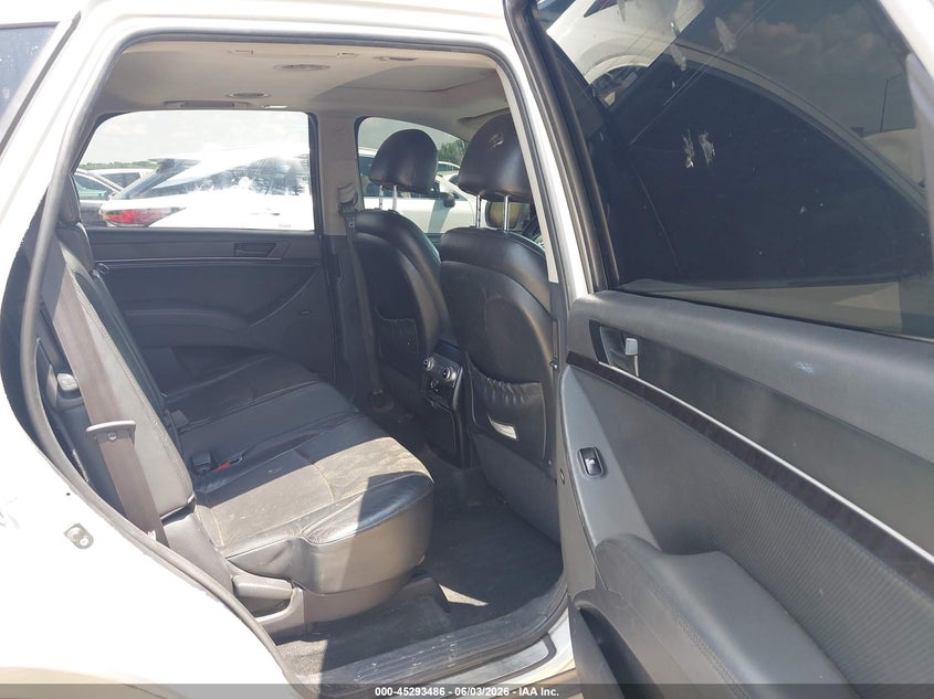 2011 Hyundai Veracruz VIN KM8NU4CC7BU167020 IAAI salvage auction — LEFT SIDE, Salvage (Texas), sold $750 on 2026-07-07 (photo 8)