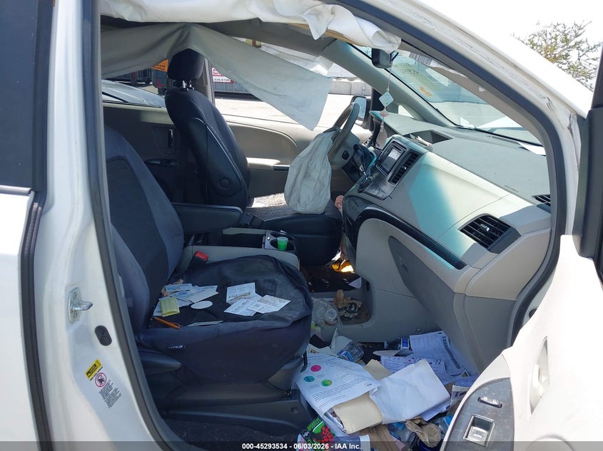 2014 Toyota Sienna VIN 5TDXK3DC0ES428248 IAAI salvage auction — FRONT END, Salvage Title, sold $1,100 on 2026-07-15 (photo 5)