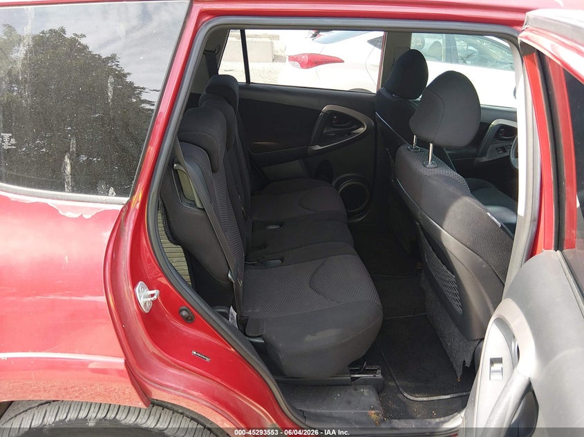 2006 Toyota Rav 4 VIN JTMBK32V866000802 IAAI salvage auction — NORMAL WEAR, Clear (Illinois), sold $1,225 on 2026-07-21 (photo 8)