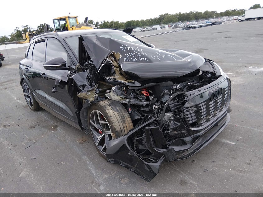 2025 Audi Sq8 VIN WA135BGF7SA024419 IAAI salvage auction — FRONT END, Salvage Title, sold $21,600 on 2026-07-09 (photo 1)