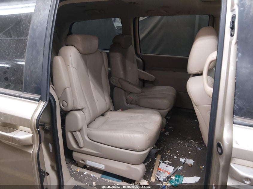 2008 Kia SEDONA VIN KNDMB233486207531 IAAI salvage auction — RIGHT FRONT, Salvage (Arizona), sold $375 on 2026-07-14 (photo 8)