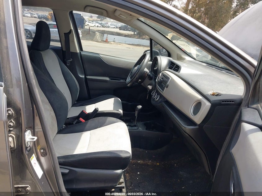 2012 Toyota Yaris VIN JTDKTUD35CD520333 IAAI salvage auction — NORMAL WEAR, Salvage (California), sold $1,225 on 2026-07-21 (photo 5)