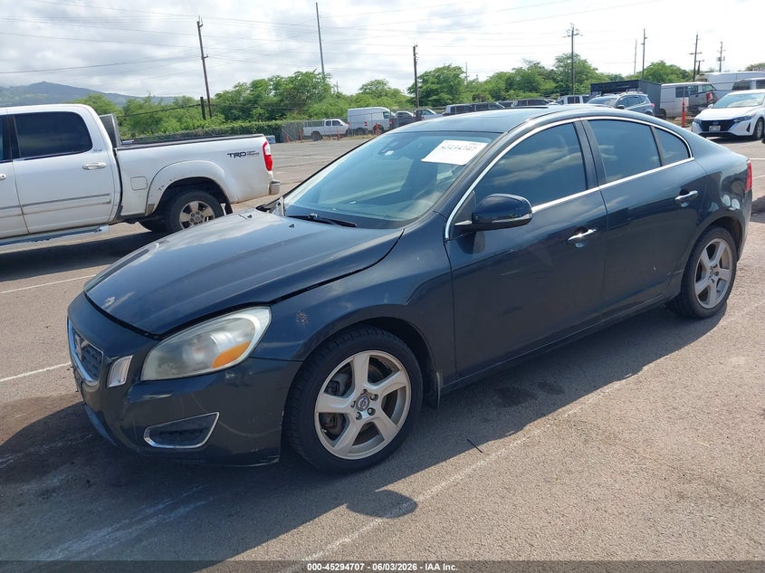 2012 Volvo S60 VIN YV1622FS7C2115870 IAAI salvage auction — NORMAL WEAR, Clear (Hawaii), sold $200 on 2026-07-14 (photo 2)