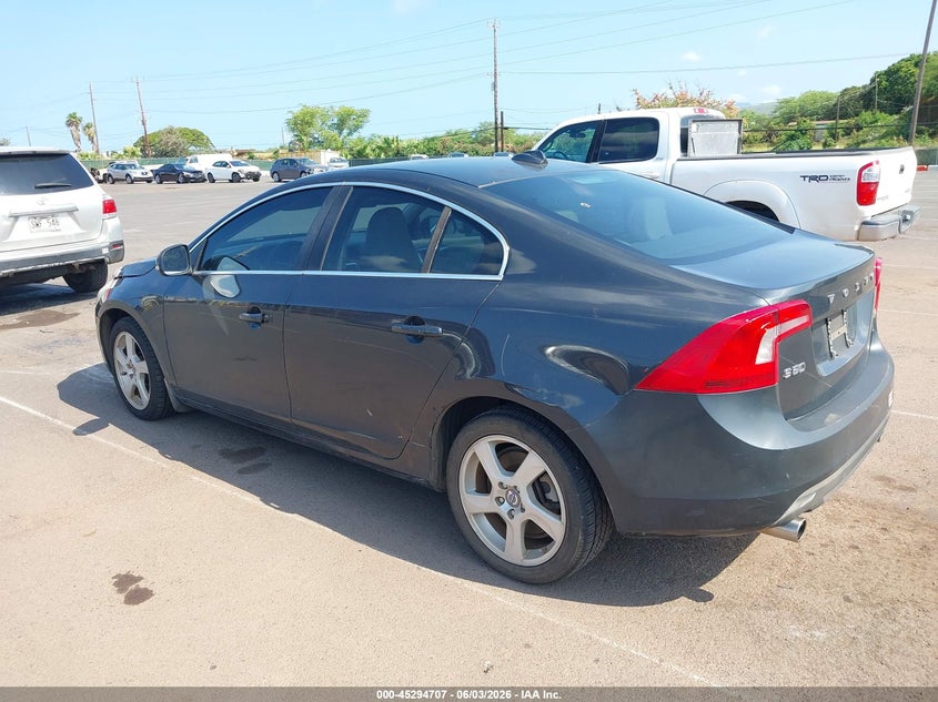 2012 Volvo S60 VIN YV1622FS7C2115870 IAAI salvage auction — NORMAL WEAR, Clear (Hawaii), sold $200 on 2026-07-14 (photo 3)