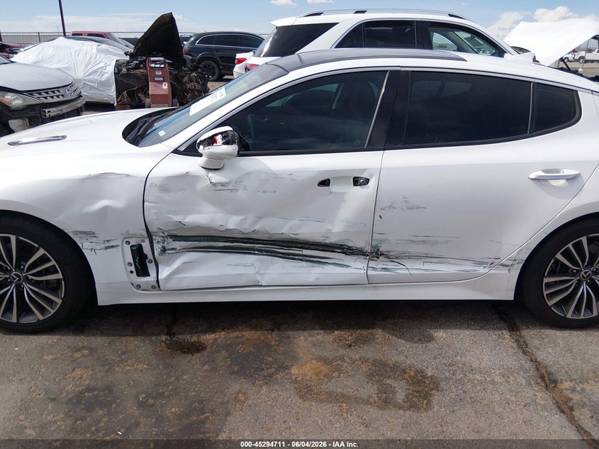 2018 Kia Stinger VIN KNAE25LA0J6034310 IAAI salvage auction — SIDE, Salvage (New Mexico), sold $7,100 on 2026-07-22 (photo 6)