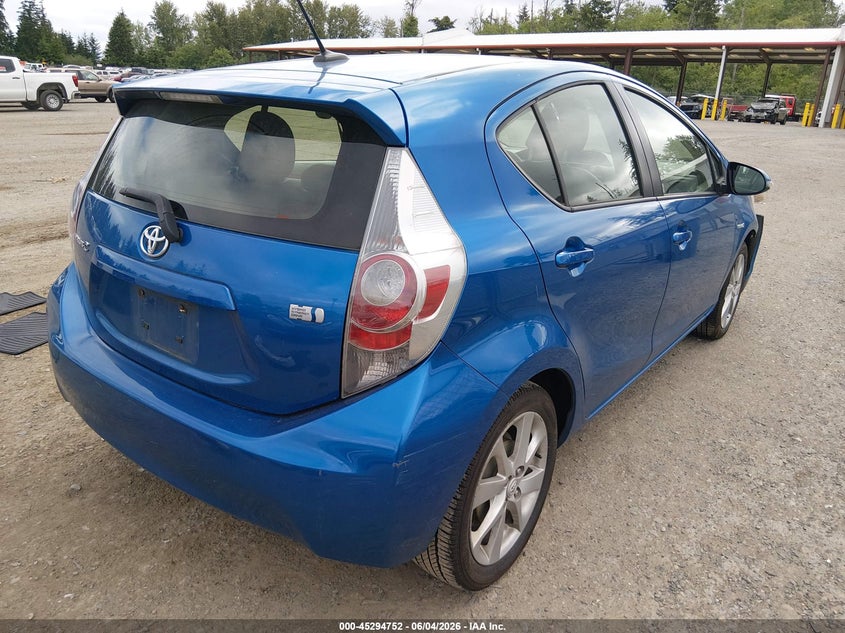 2014 Toyota Prius c VIN JTDKDTB30E1068905 IAAI salvage auction — FRONT END, Salvage Title, sold $1,950 on 2026-07-15 (photo 4)
