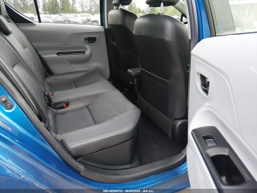 2014 Toyota Prius c VIN JTDKDTB30E1068905 IAAI salvage auction — FRONT END, Salvage Title, sold $1,950 on 2026-07-15 (photo 8)