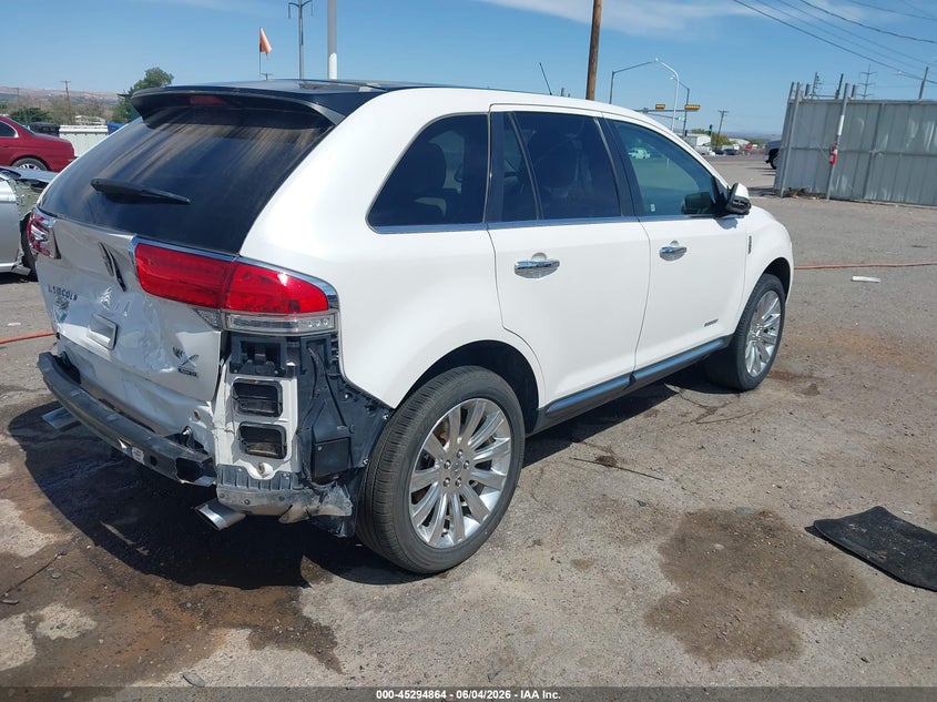 2014 Lincoln Mkx VIN 2LMDJ8JK5EBL03116 IAAI salvage auction — REAR END, Salvage (New Mexico), sold $1,050 on 2026-07-20 (photo 4)