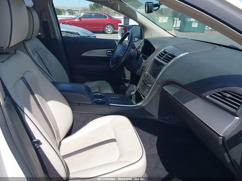 2014 Lincoln Mkx VIN 2LMDJ8JK5EBL03116 IAAI salvage auction — REAR END, Salvage (New Mexico), sold $1,050 on 2026-07-20 (photo 5)