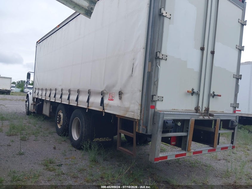 2017 Freightliner M2 106 VIN 3ALACXDT2HDJG1896 IAAI salvage auction — NORMAL WEAR, Clear (North Carolina), sold $7,600 on 2026-07-22 (photo 3)
