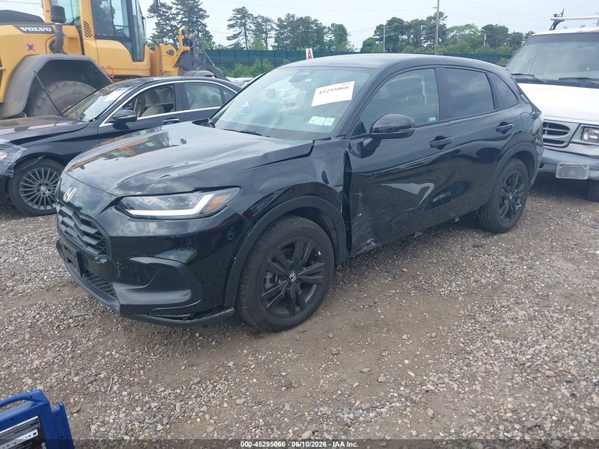 2026 Honda Hr-v VIN 3CZRZ2H50TM731256 IAAI salvage auction — SIDE, Salvage Title, sold $8,500 on 2026-07-28 (photo 2)