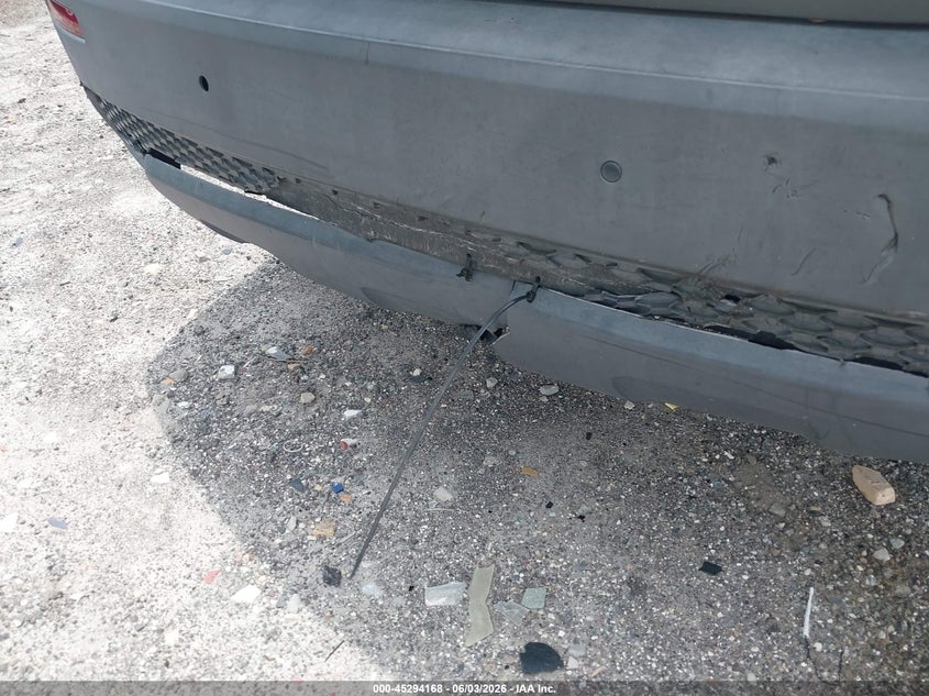 2011 Kia Sorento VIN 5XYKT3A18BG042115 IAAI salvage auction — NORMAL WEAR, Certificate Of Title (Montana), sold $500 on 2026-07-23 (photo 6)