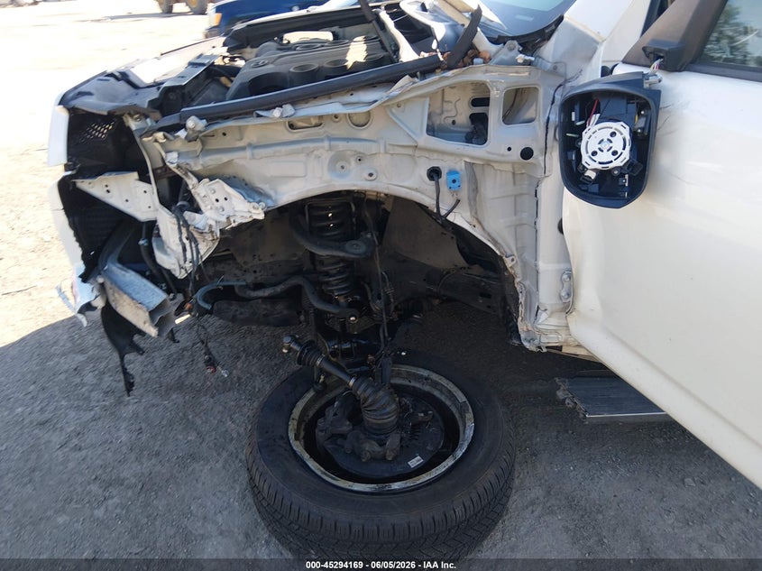2011 Toyota 4runner VIN JTEBU5JR7B5044795 IAAI salvage auction — LEFT SIDE, Salvage - Greater Than 75% (Maryland), sold $10,900 on 2026-07-16 (photo 6)
