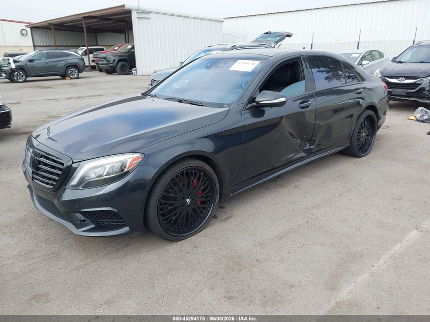 2015 Mercedes-benz S-klasse VIN WDDUG8CB5FA135234 IAAI salvage auction — LEFT SIDE, Salvage Title, sold $7,450 on 2026-07-06 (photo 2)