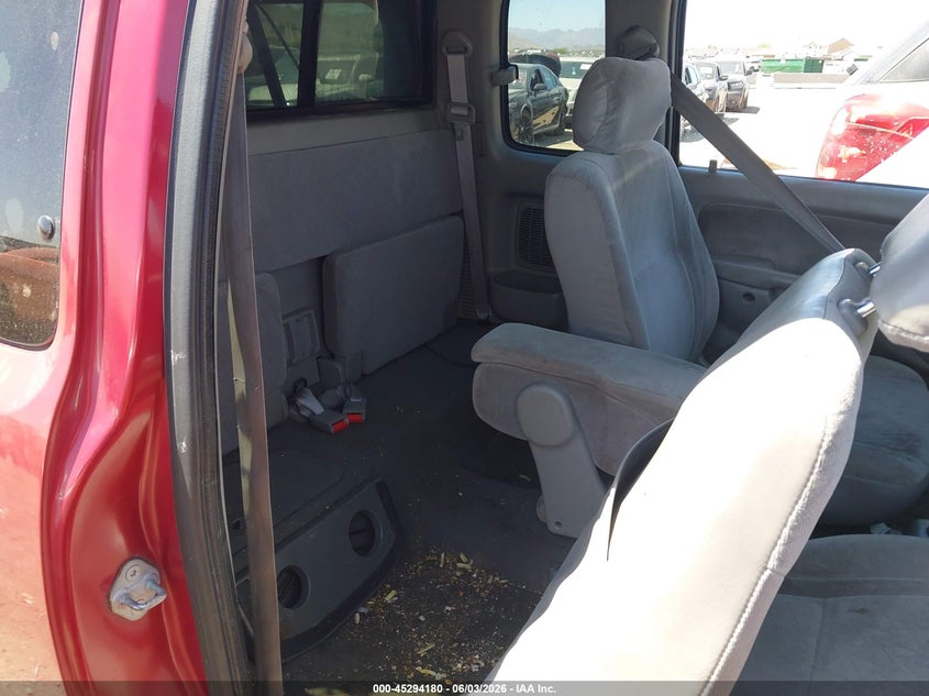 2002 Toyota Tacoma VIN 5TEVL52N92Z896286 IAAI salvage auction — NORMAL WEAR, Clear-Dealer Only (Arizona), sold $3,400 on 2026-07-28 (photo 8)
