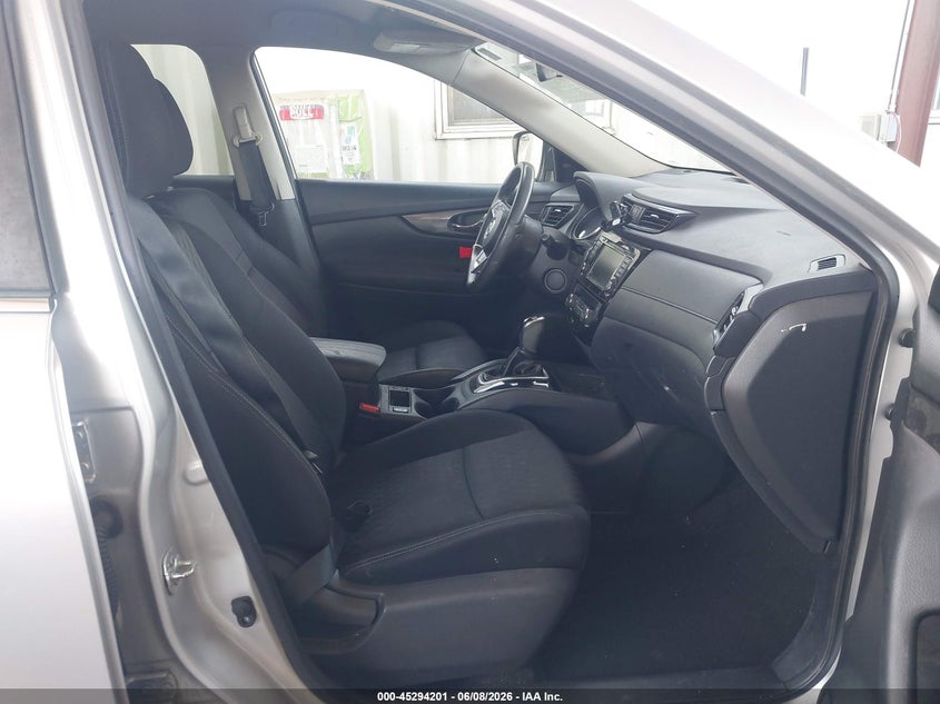 2019 Nissan Rogue VIN KNMAT2MV7KP509199 IAAI salvage auction — RIGHT FRONT, Salvage Title, sold $2,200 on 2026-07-14 (photo 5)