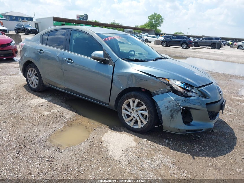 2012 Mazda 3 VIN JM1BL1V79C1663822 IAAI salvage auction — RIGHT FRONT, Salvage Title, sold $550 on 2026-07-15 (photo 1)
