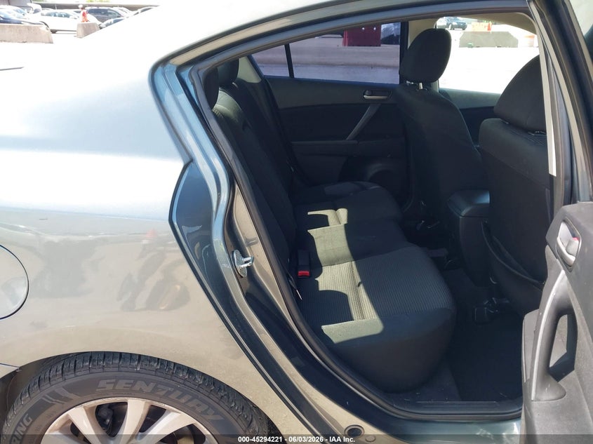 2012 Mazda 3 VIN JM1BL1V79C1663822 IAAI salvage auction — RIGHT FRONT, Salvage Title, sold $550 on 2026-07-15 (photo 8)