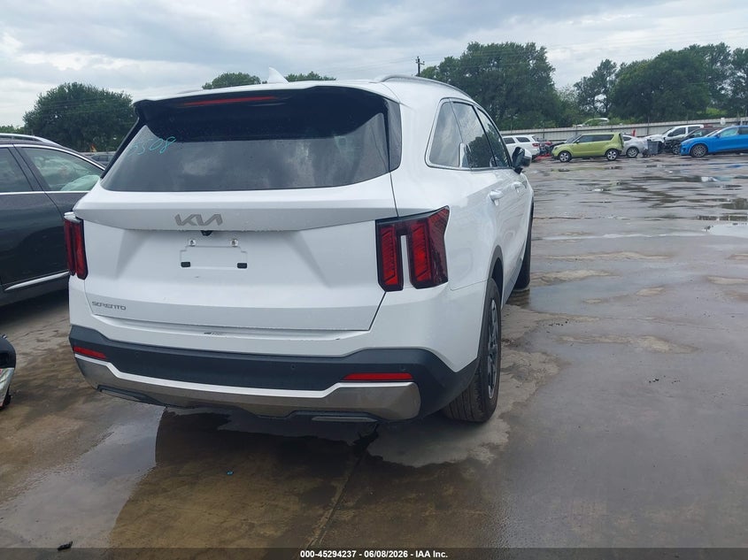 2024 Kia Sorento VIN 5XYRL4JC8RG275508 IAAI salvage auction — REAR END, Salvage Title, sold $10,400 on 2026-07-10 (photo 4)