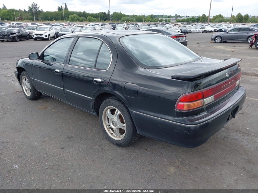 1997 Infiniti I30 VIN JNKCA21D4VT515255 IAAI salvage auction — FRONT END, Salvage (Oregon), sold $25 on 2026-07-30 (photo 3)