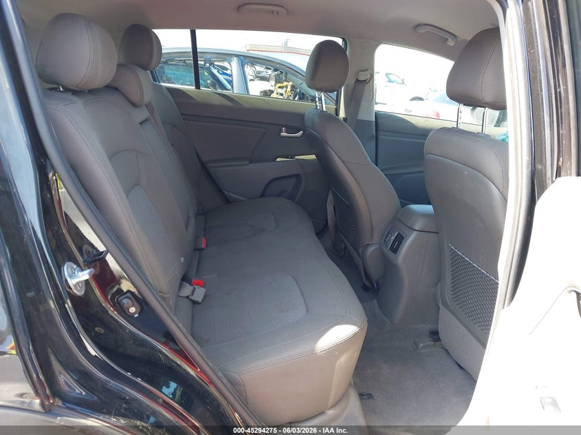 2016 Kia Sportage VIN KNDPBCAC5G7853417 IAAI salvage auction — LEFT FRONT, Salvage Title, sold $900 on 2026-07-07 (photo 8)