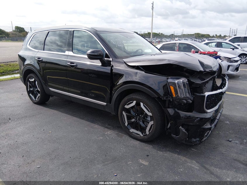 2025 Kia Telluride VIN 5XYP34GCXSG653901 IAAI salvage auction — FRONT END, Rebuildable (Florida), sold $11,250 on 2026-07-30 (photo 1)