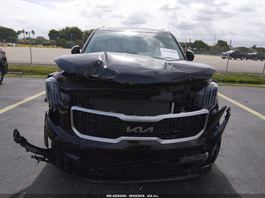 2025 Kia Telluride VIN 5XYP34GCXSG653901 IAAI salvage auction — FRONT END, Rebuildable (Florida), sold $11,250 on 2026-07-30 (photo 6)