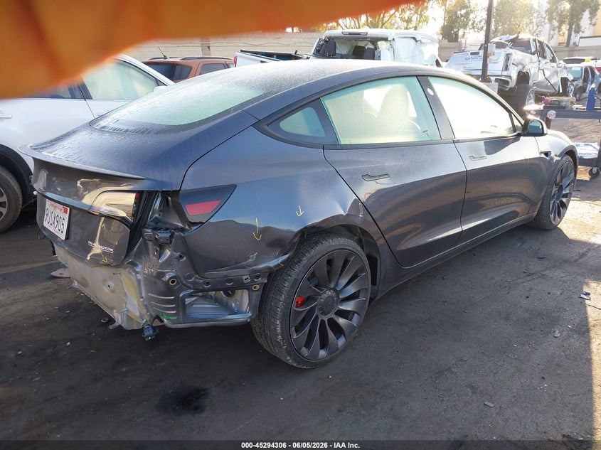 2023 Tesla Model 3 VIN 5YJ3E1EC1PF698783 IAAI salvage auction — RIGHT SIDE, Salvage Title, sold $13,300 on 2026-07-31 (photo 4)