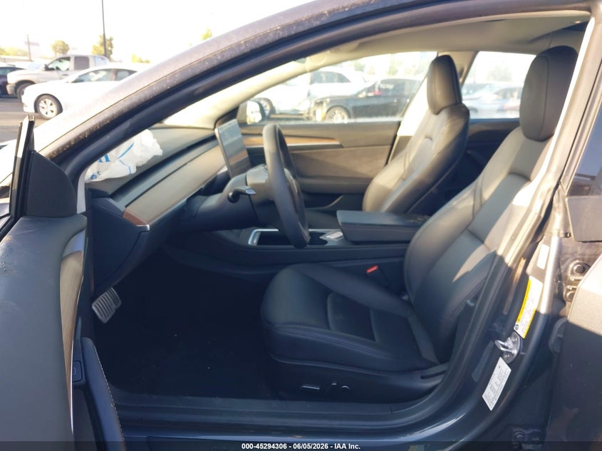 2023 Tesla Model 3 VIN 5YJ3E1EC1PF698783 IAAI salvage auction — RIGHT SIDE, Salvage Title, sold $13,300 on 2026-07-31 (photo 5)