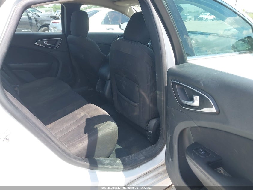 2015 Chrysler 200 VIN 1C3CCCAB7FN719266 IAAI salvage auction — FRONT END, Salvage (Texas), sold $1,025 on 2026-08-24 (photo 8)