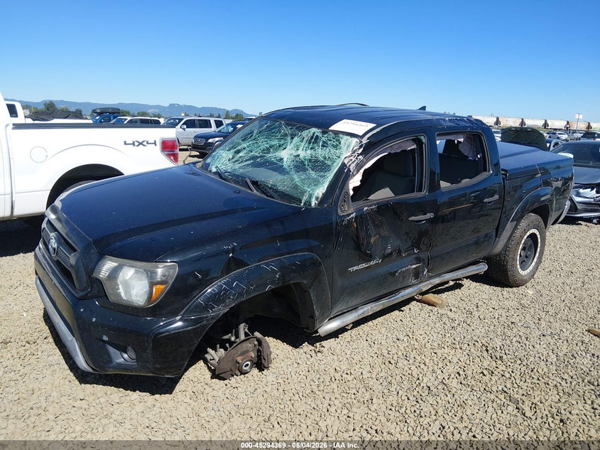 2012 Toyota Tacoma VIN 5TFJU4GN3CX023415 IAAI salvage auction — ROLLOVER, Salvage (Oregon), sold $2,200 on 2026-07-27 (photo 2)