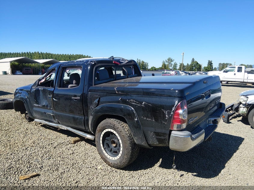 2012 Toyota Tacoma VIN 5TFJU4GN3CX023415 IAAI salvage auction — ROLLOVER, Salvage (Oregon), sold $2,200 on 2026-07-27 (photo 3)
