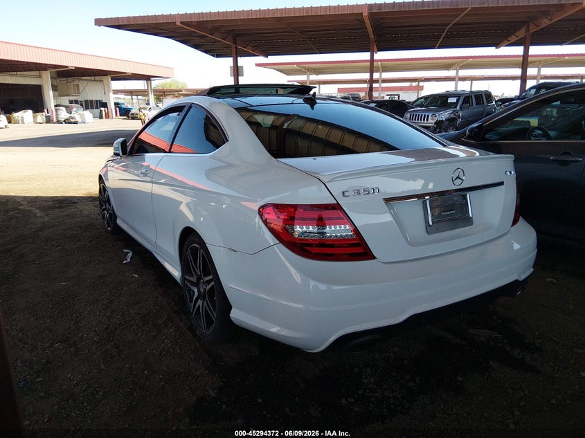 2015 Mercedes-benz C-klasse VIN WDDGJ8JB4FG367046 IAAI salvage auction — RIGHT FRONT, Salvage Title, sold $825 on 2026-07-21 (photo 3)