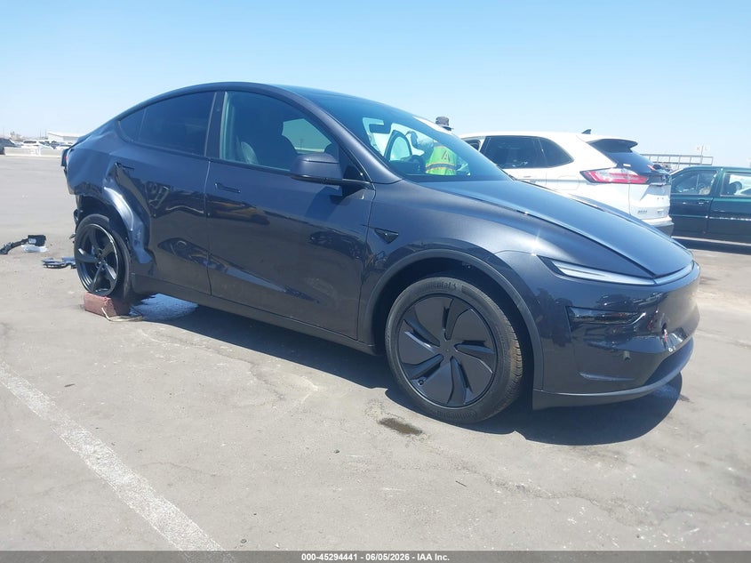 2026 Tesla Model y VIN 7SAYGDED0TF638288 IAAI salvage auction — RIGHT REAR, Salvage (Arizona), sold $15,450 on 2026-07-28 (photo 1)