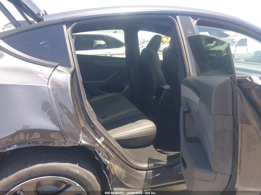 2026 Tesla Model y VIN 7SAYGDED0TF638288 IAAI salvage auction — RIGHT REAR, Salvage (Arizona), sold $15,450 on 2026-07-28 (photo 8)