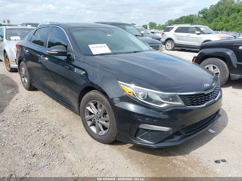 2020 Kia Optima VIN 5XXGT4L3XLG398467 IAAI salvage auction — NORMAL WEAR, Clear (Kansas), sold $1,300 on 2026-07-08 (photo 1)
