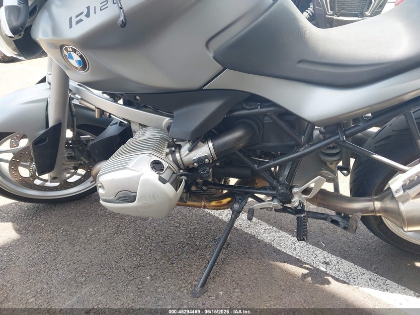2007 BMW R 1200 VIN WB10398077ZS25681 IAAI salvage auction — NORMAL WEAR, Clear (Oregon), sold $950 on 2026-07-14 (photo 9)