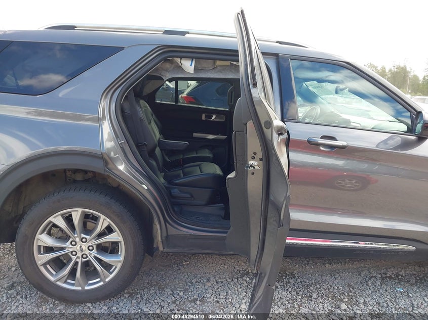 2023 Ford Explorer VIN 1FMSK8FH7PGA57274 IAAI salvage auction — SIDE, Salvage Title, sold $6,800 on 2026-07-22 (photo 8)
