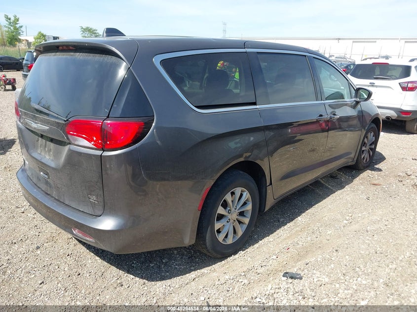 2017 Chrysler Pacifica VIN 2C4RC1DG0HR676655 IAAI salvage auction — HAIL, Salvage Title, sold $2,425 on 2026-07-22 (photo 4)
