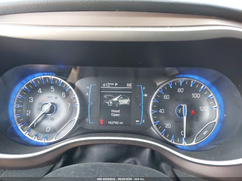 2017 Chrysler Pacifica VIN 2C4RC1DG0HR676655 IAAI salvage auction — HAIL, Salvage Title, sold $2,425 on 2026-07-22 (photo 7)