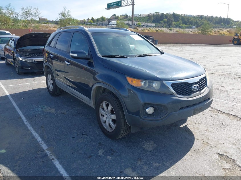 2011 Kia Sorento VIN 5XYKT3A12BG072890 IAAI salvage auction — NORMAL WEAR, Clear - Dealer Only (California), sold $550 on 2026-07-09 (photo 1)